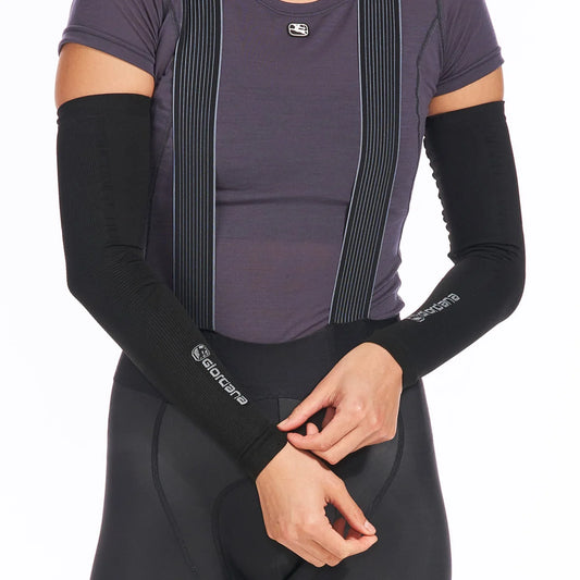 Giordana Dryarn Unisex Armstulpen Schwarz – Detailansicht