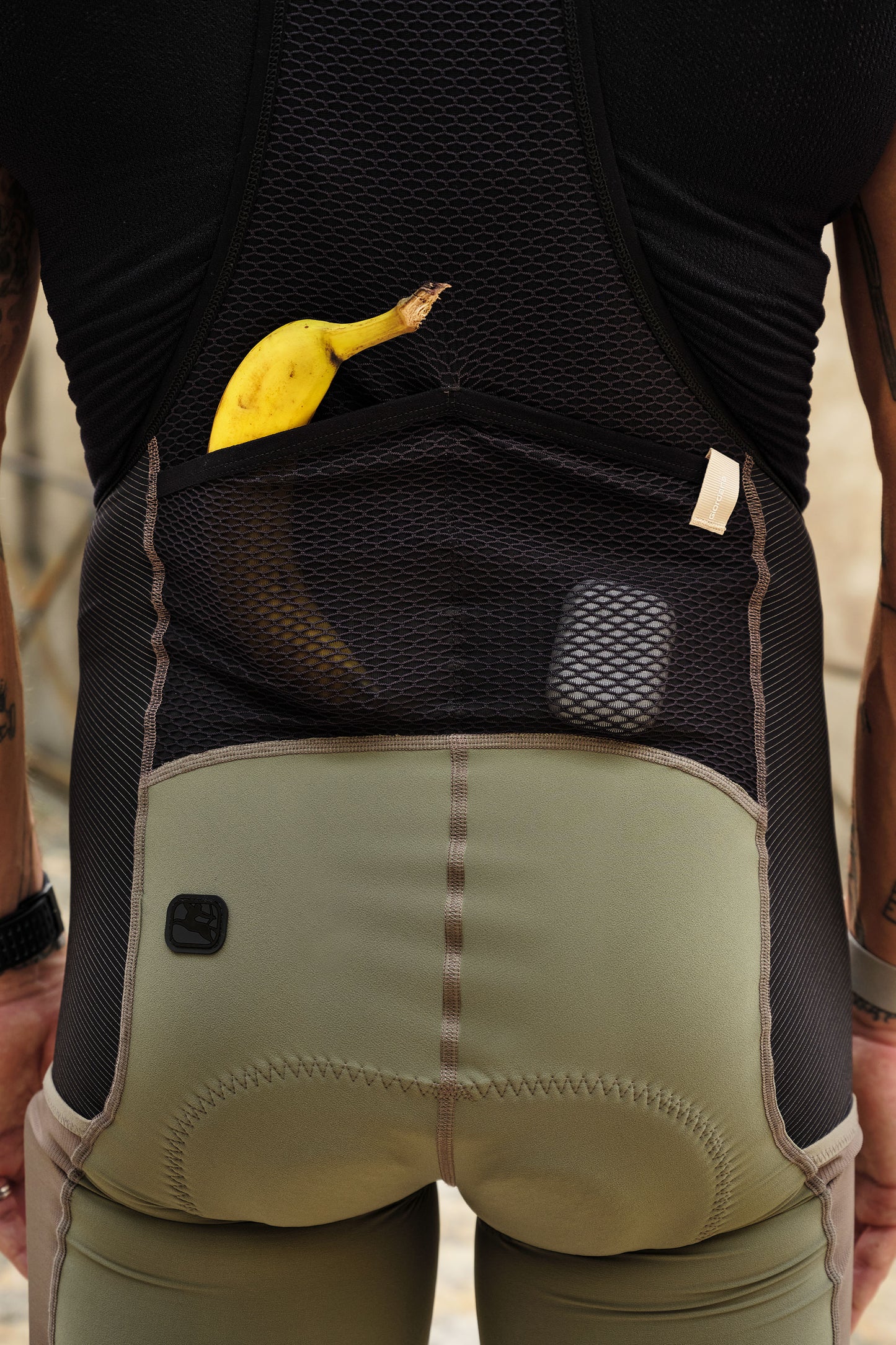 Beyond Gravel Cargo Bib Short Men black