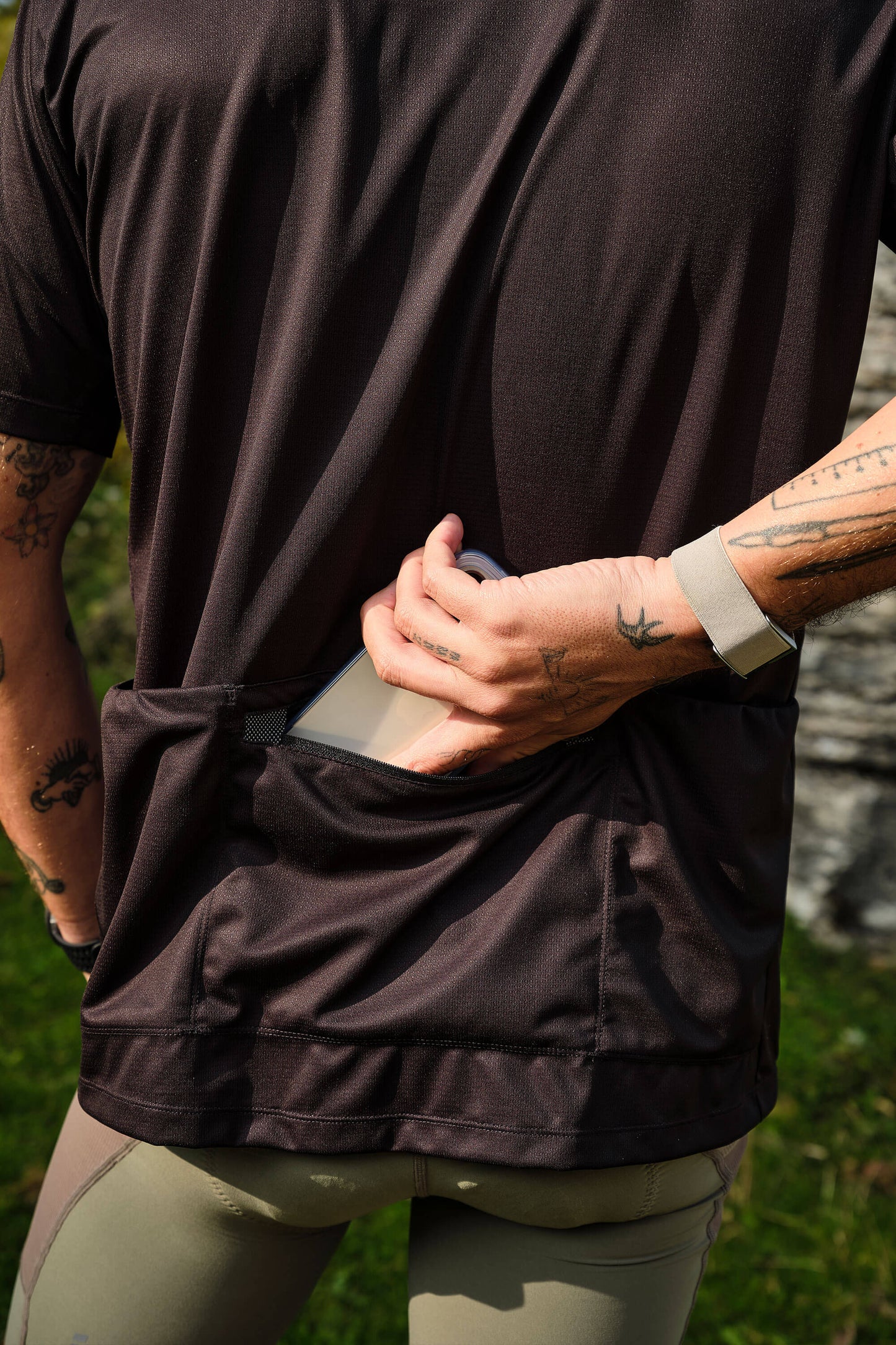 Beyond Gravel Cargo Shirt Unisex black