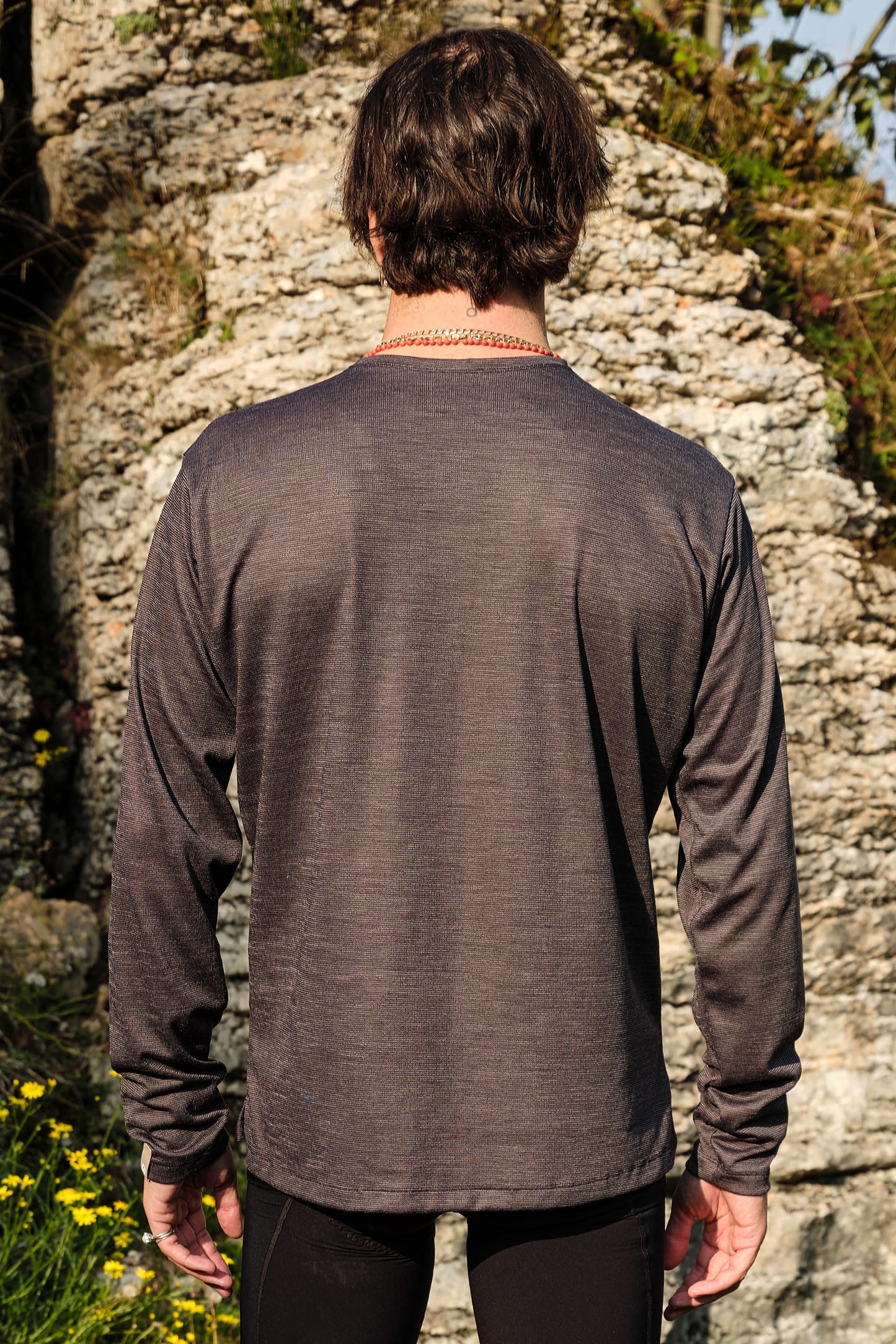 Beyond Gravel Wool Langarm-Shirt Unisex black